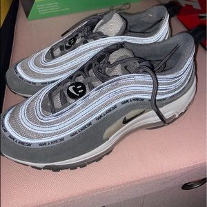 Grey Grade School Air max 97